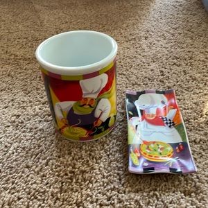 2 piece chef set crock and spoon rest no cracks or chips